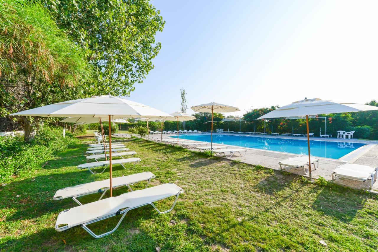 Evita Beach 팔리라키 외부 사진